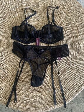 Black lingerie set by the brand Adore Me NWT